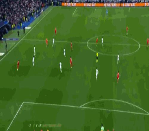 拜仁慕尼黑,奥格斯堡第,莱万点球制,世界杯赛程,2026世界杯时间,比赛城市,赛事安排,全球关注